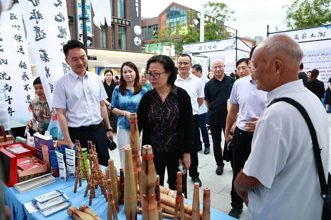 展非遗风姿  促盐旅发展
